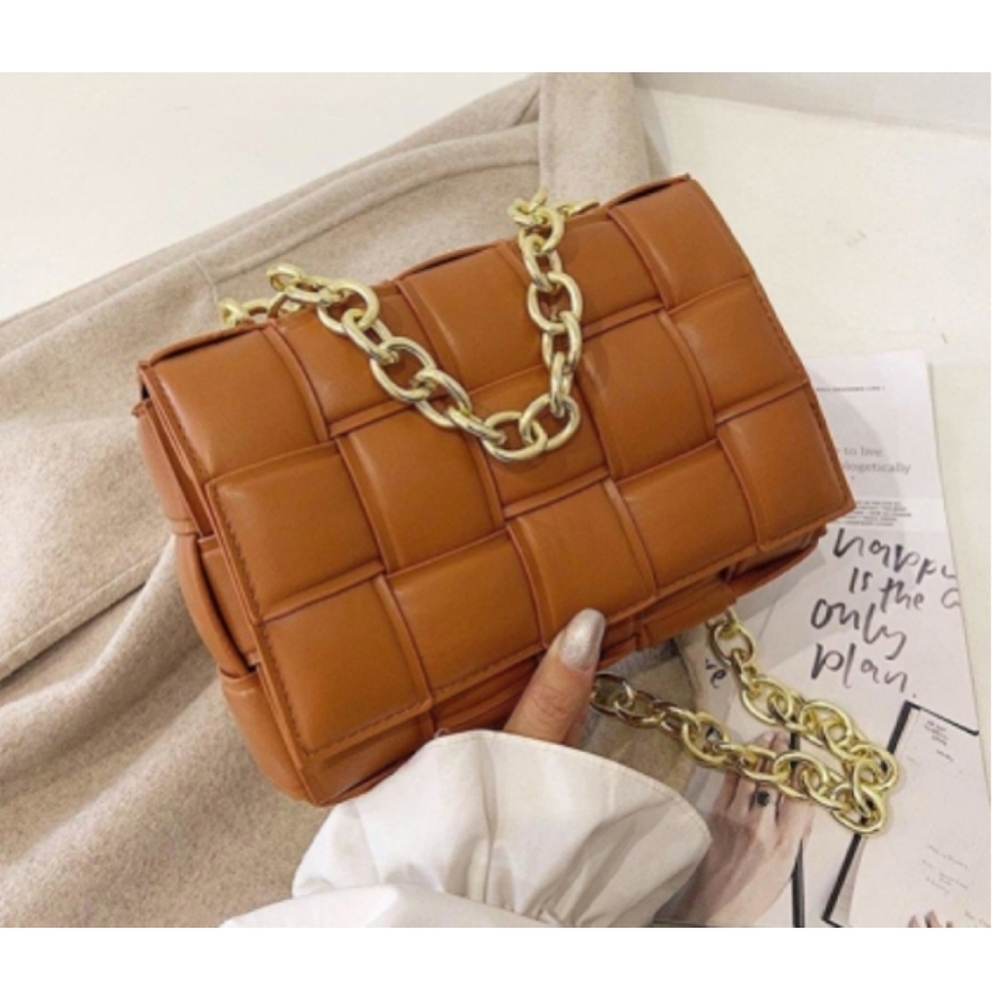 Woven padded cassette style bag